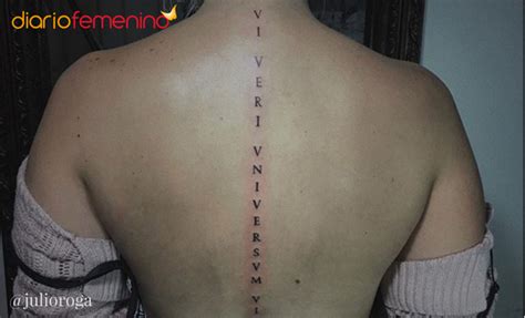 columna tatuaje frase espalda|Tattoos en la espalda: El significado de los tatuajes。